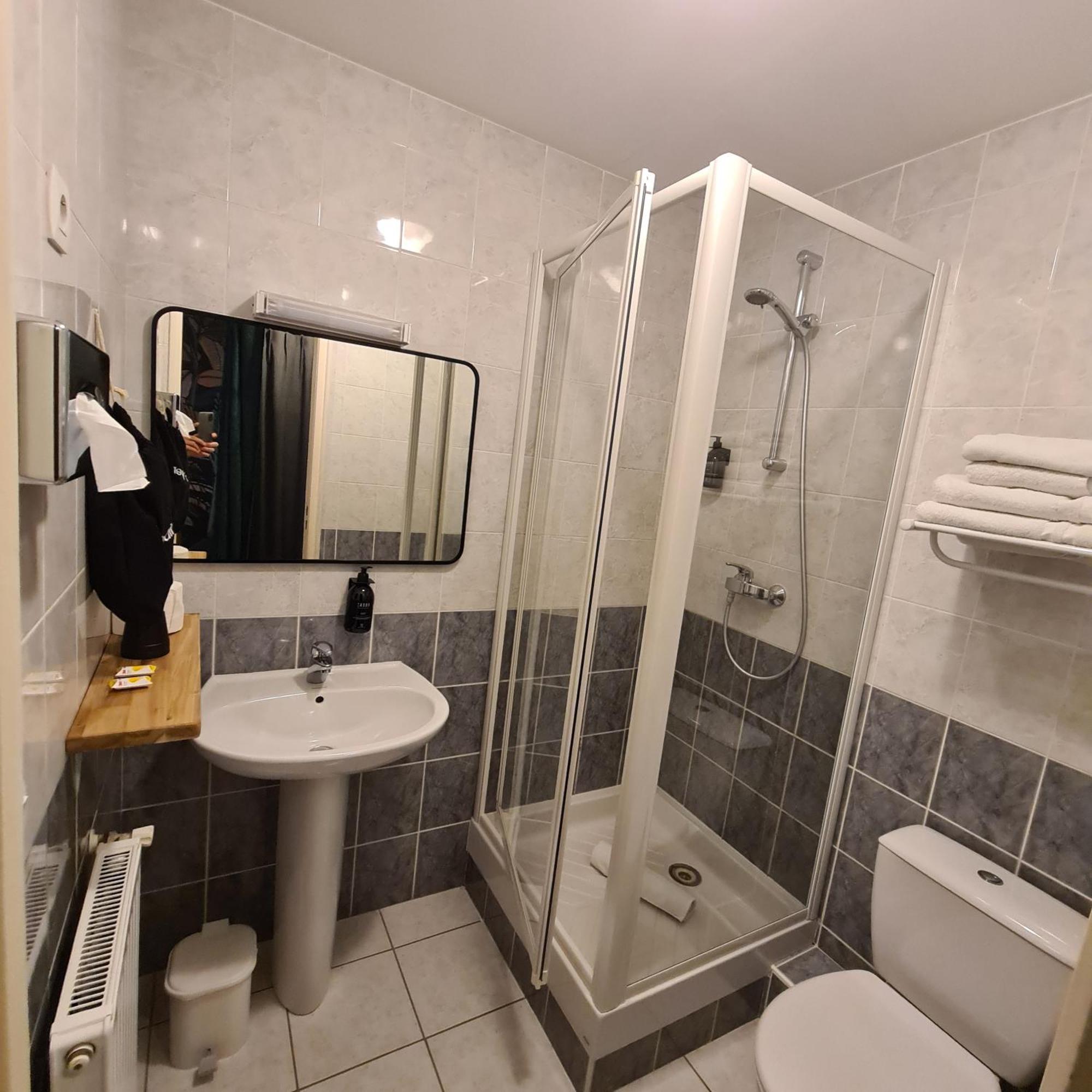 Le Grand Hotel Barcelonnette Kültér fotó